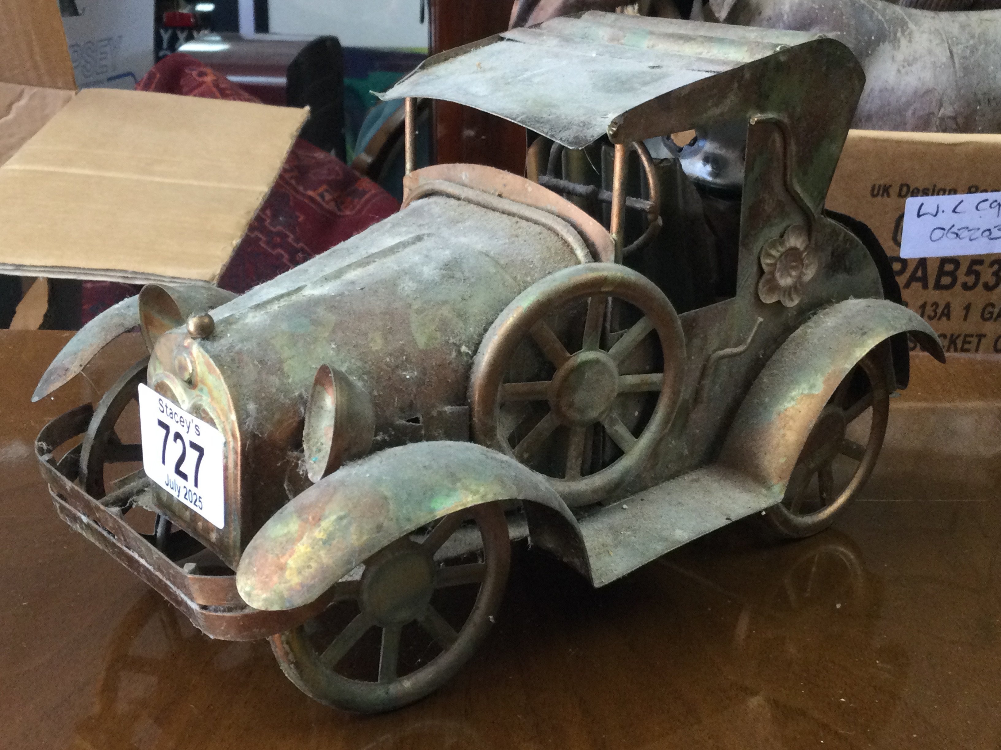 A metal musical vintage car. NO RESERVE