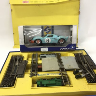 A boxed Hornby Dublo model railway train set and a boxed Ford GT40 Mk1 Le Mans 1969. No reserve
