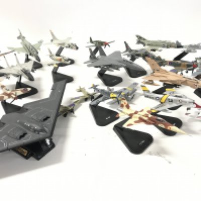 A Collection of Loose Diecast Aircraft. No Reserve.