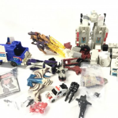 A Collection of Transformes ideal for Spares And Repairs.