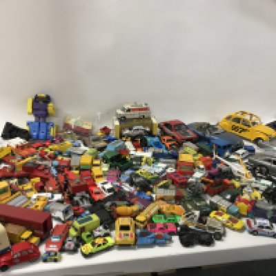 A collection of Playworn diecast vehicles manufactured by Corgi..Matchbox etc. includes several James Bond 007 vehicles.