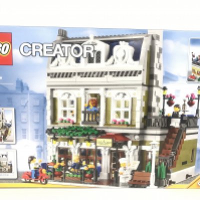 A Boxed And Sealed Lego Creator Parisian Restaurant #10243.