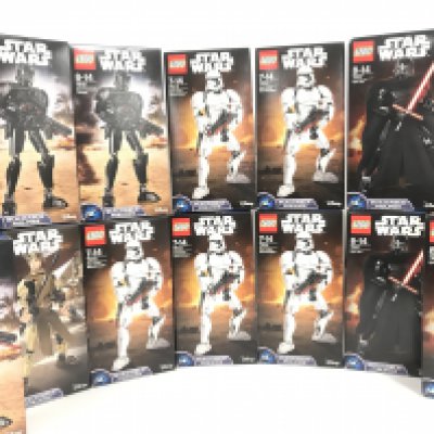 12 X Boxed And Sealed Lego Star Wars Buildable Figures. Including First Order Stormtrooper #75114. Kyle Ren #75117. Rey #75113 And Imperial Death Troopers #75121.