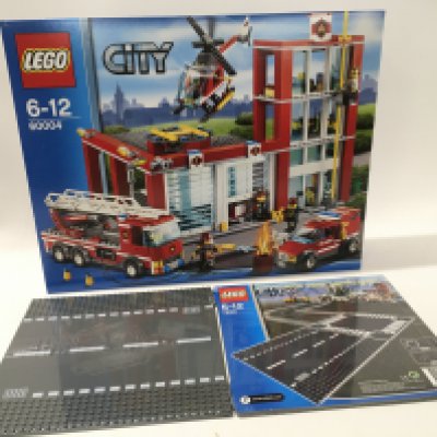 A sealed boxed Lego City set # 60004 fire station. Also 2x sealed # 7280. No reserve. (2)