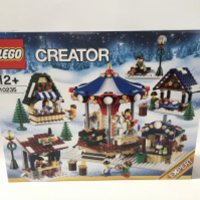 A sealed boxed Lego Creator Expert set. #10235 Winter Village Market No reserve