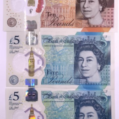 AK47 Serial number &#20132662755 note issue AK47573911/ AK47698918 together with &#201326627510 note AK47183670 (A)