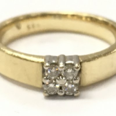 14ct gold four stone diamond cluster ring, 4.6g total weight. Size N Postage category A