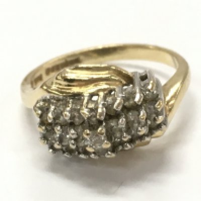 A 14ct gold diamond cluster ring , 4g total weight. Size M. Postage catA