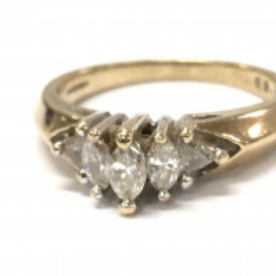 A 9ct gold marquise/ triangle 5 stone diamond ring, 3.4g total weight. N/O. Postage category A