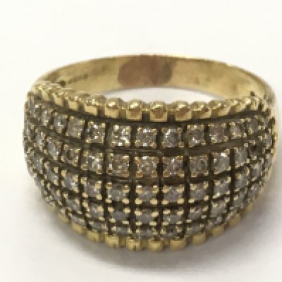 An 18ct gold diamond cluster ring , 8g total weight. Size S. Postage category A