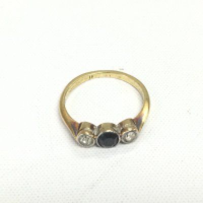 An 18ct gold sapphire and diamond ring, approx 2.2g and approx size K. Shipping category A.