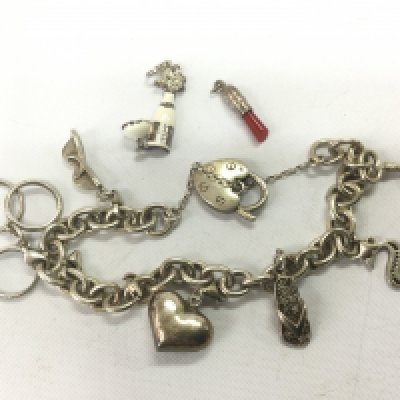 A collection of silver jewellery. Shipping category A.