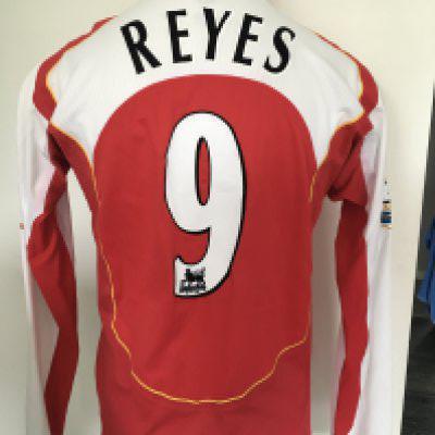 2004 - 2005 Reyes Arsenal Match Worn Football Shirt: Red long sleeve number 9 with Reyes to rear. Champions 2003 - 2004 badging to arms. Rare shirt from the late great player.