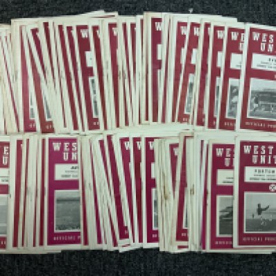 West Ham Home Football Programmes 1958 - 1964: Small size good condition 1st team programmes. 58/59 x 18, 59/60 x 13 then an even mix from 60/61 to 63/64. (110)