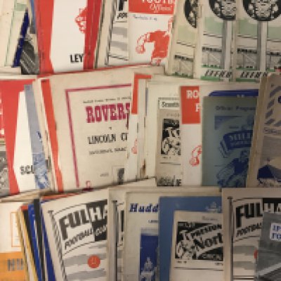 1950s Football Programmes: Spanning the whole decade with many different teams. Good Fulham content. Mixed conditions with quite a few having writing to cover. (150)