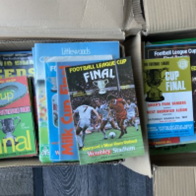 League Cup Final Football Programmes: 135 finals plus 69 semi finals with duplication. Mainly good in two boxes with instructions to sell. (200+)