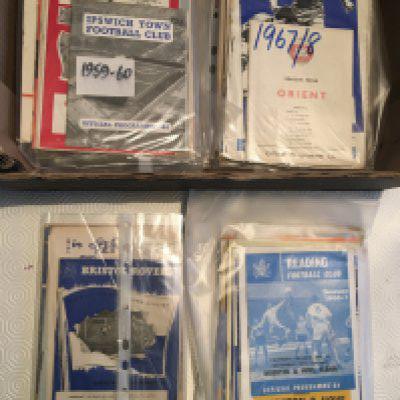 Brighton Away Football Programmes: From 58/59 to 69/70 with 66/67 looking complete. Good condition. (161)