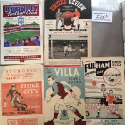 Stoke City Football Programmes: Home v 50/51 Bolton, Away v 49/50 Aston Villa, 50/51 Manchester United, 52/53 Burnley, 53/54 Fulham. Very good. (5)