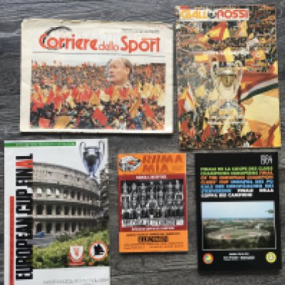 Rare 1984 European Cup Final Football Programmes: Roma v Liverpool match. Excellent condition Roma Mia edition and VIP black book edition plus Giall Rossi edition, Corriere dello Sport edition and official English programme. Excellent. (5)