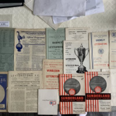 Leytonstone Big Match Football Programme Collection: Amateur cup finals for 48 + 49 with a 47 pirate. Semi finals at Sunderland 59 + 61 plus at Brentford in 47, Chelsea in 49, Tottenham in 52 and more. Very good. (14)