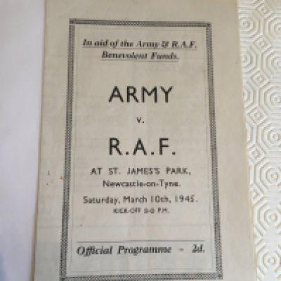 44/45 Army v RAF Football Programme: Four pager in excellent condition with no team changes. Played at Newcastle with lots of famous players including Mortensen and Matthews.