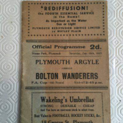 34/35 Plymouth v Bolton FA Cup Football Programme: Good condition programme with no team changes. Age staining to cover and FA Cup supplement with both team groups inside.