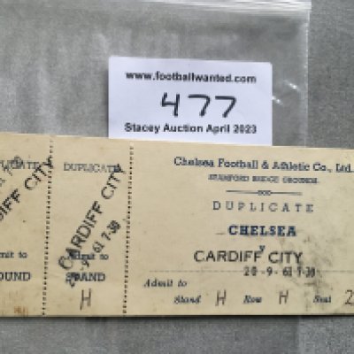 61/62 Chelsea v Cardiff City Unused Football Ticket: Duplicate ticket with two counterfoils dated 20 9 1961. Slight marks but overall good.