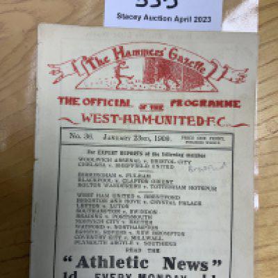 1908 - 1909 West Ham v Brentford Football Programme: Good condition 16 page ex bound with covers and has no team changes. Great adverts for local pubs the Boleyn and the Denmark Arms. First team match is from the Southern League.