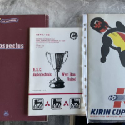 West Ham Football Programmes: Four home friendlies from the 50s, 61/62 supporters handbook, 1940s Famous Football Clubs booklet, 1985 Kirin Cup, big match programmes including 76 ECWC final, Bond scheme Prospectus, replica tour programmes and more.