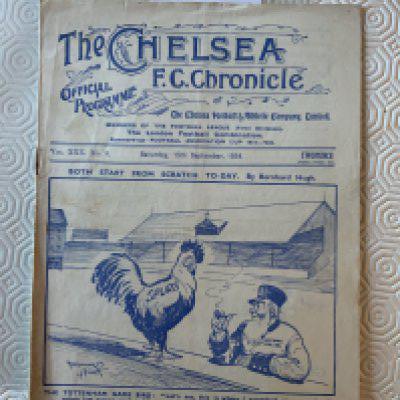34/35 Chelsea v Tottenham Football Programme: Fair/good condition Division One match with no team changes.