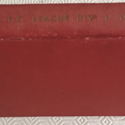 Arsenal 57/58 Bound Volume Of Football Programmes: Includes very rare Nottingham Forest 5 April postponed plus all friendlies reserves and where Highbury was used as a neutral venue plus London matches and Manchester United in the league. Excellent with all programmes having covers.