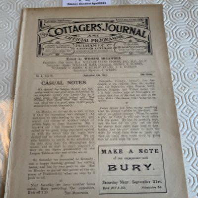 1912 - 1913 Fulham v Brentford Football Programme: Excellent condition ex bound with covers dated 19 9 1912. 8 page Pre 1st World war MPC programme has no team changes.