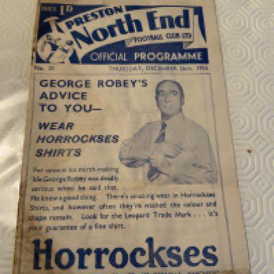35/36 Preston v Brentford Football Programme: Fair condition with some small staining and tear at bottom border. Rear has wear to heavy fold. No team changes