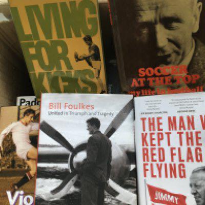 Manchester United Football Book Collection: First box of 32 contains mainly autobiographies with a further box containing 26 including histories. Mainly hardback in good condition. (2 boxes)