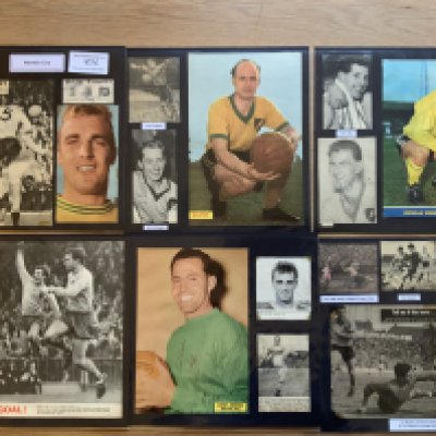 Norwich City 1940s 1950s 1960s Football Autograph Collection: Stunning private collection all pre 1970 from various publications. All signatures are identified and laid down with photo corners on 12 x 12 inch card and easily removable. 34 pages to include 2 fully signed team groups, 5 signed autograph pages and 166 various sized pictures to include 17 A4. 120 different player signatures including Ken Nethercott, Duncan Forbes, Ken Foggo, Ron Davies, Terry Bly, Don Pickwick, Roy Hollis, John Gavin, Graham Paddon, Hugh Curran, Johnny Summers, Kevin Keelan, Tommy Bryceland etc. (320+)