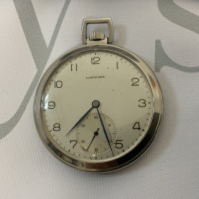 A vintage Longines pocket watch, seen working (A)