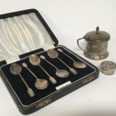 A cased set of silver spoons a silver mustard pot and a small silver box (3)