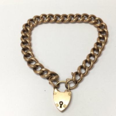 A 9ct gold open link bracelet with padlock clasp. 13.83g