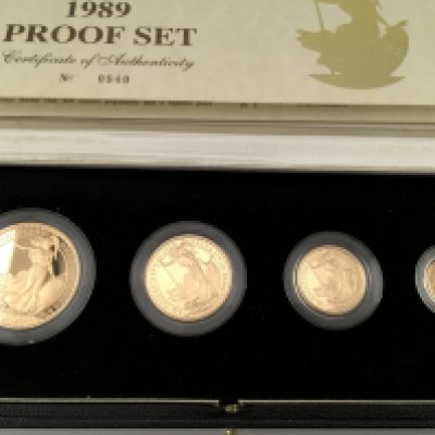 1989 proof gold Britannia 4 coin box set with COA. Postage B