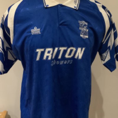 Birmingham City 1993 - 1994 Football Shirt: Blue short sleeve Admiral shirt with number 34 to rear. 
