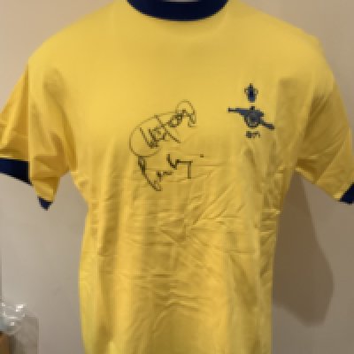 Arsenal 1971 FA Cup Final Signed Replica Shirt: Signed to front by both winning goalscorers Charlie George and Eddie Kelly. COA from reputable source. 