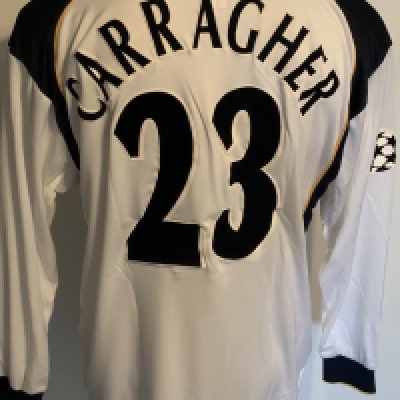 Liverpool 2001 - 2002 Away Match Worn Football Shirt: White long sleeve Reebok shirt with Champions League badging to sleeves. Carragher 23 to rear. Worn v Barcelona on 13 March 2002. Comes with signed COA from the player. Includes match programme, press photo and press conference information pack. 