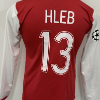 Arsenal 2006 - 2007 Home Match Worn Football Shirt: Red and white long sleeve  Nike shirt with Champions League badging to sleeve. Hleb 13 to rear.