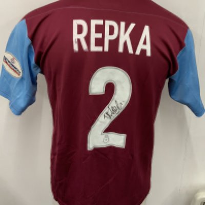 West Ham 2003 - 2004 Match Worn Football Shirt: Claret and blue short sleeve shirt with Nationwide League badging to sleeves. Repka 2 to rear. Signed to front and rear by the player. Some damage to lettering on rear. 