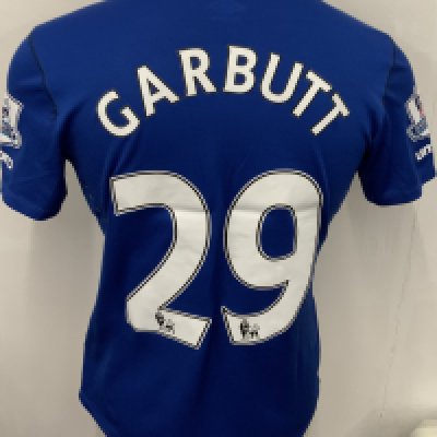 Everton 2014 - 2015 Match Worn Football Shirt: Blue short sleeve shirt with Premier League badging to sleeves. Garbutt 29 to rear. 