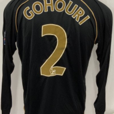 Wigan Athletic 2010- 2011 Match Issued Football Shirt: Black 188 Bet long sleeve shirt with Premier League badging to sleeves. Number 2 Gohouri to rear. 