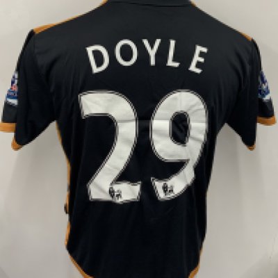 Wolves 2010 - 2012 Match Worn Football Shirt: Black short sleeve shirt. Number 29 Doyle to rear. Premier League badging. 