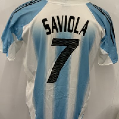 Argentina 2004 Match Worn Football Shirt: Blue and white striped short sleeve shirt. Number 7. Worn during Athens Olympics which Argentina won. Saviola played in the final. 