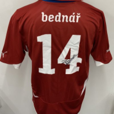 Czechoslovakia 2010 - 2011 Match Worn Football Shirt: Red short sleeve shirt. Number 14 Bednar. Shirt is signed by the player 