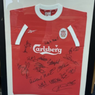 Liverpool 1999 - 2000 Signed Framed Football Shirt: Original home size 38/40 shirt multi signed by squad including Michael Owen. Frame measures approximately 38 inches by 30 inches. No COA. Not for posting. 